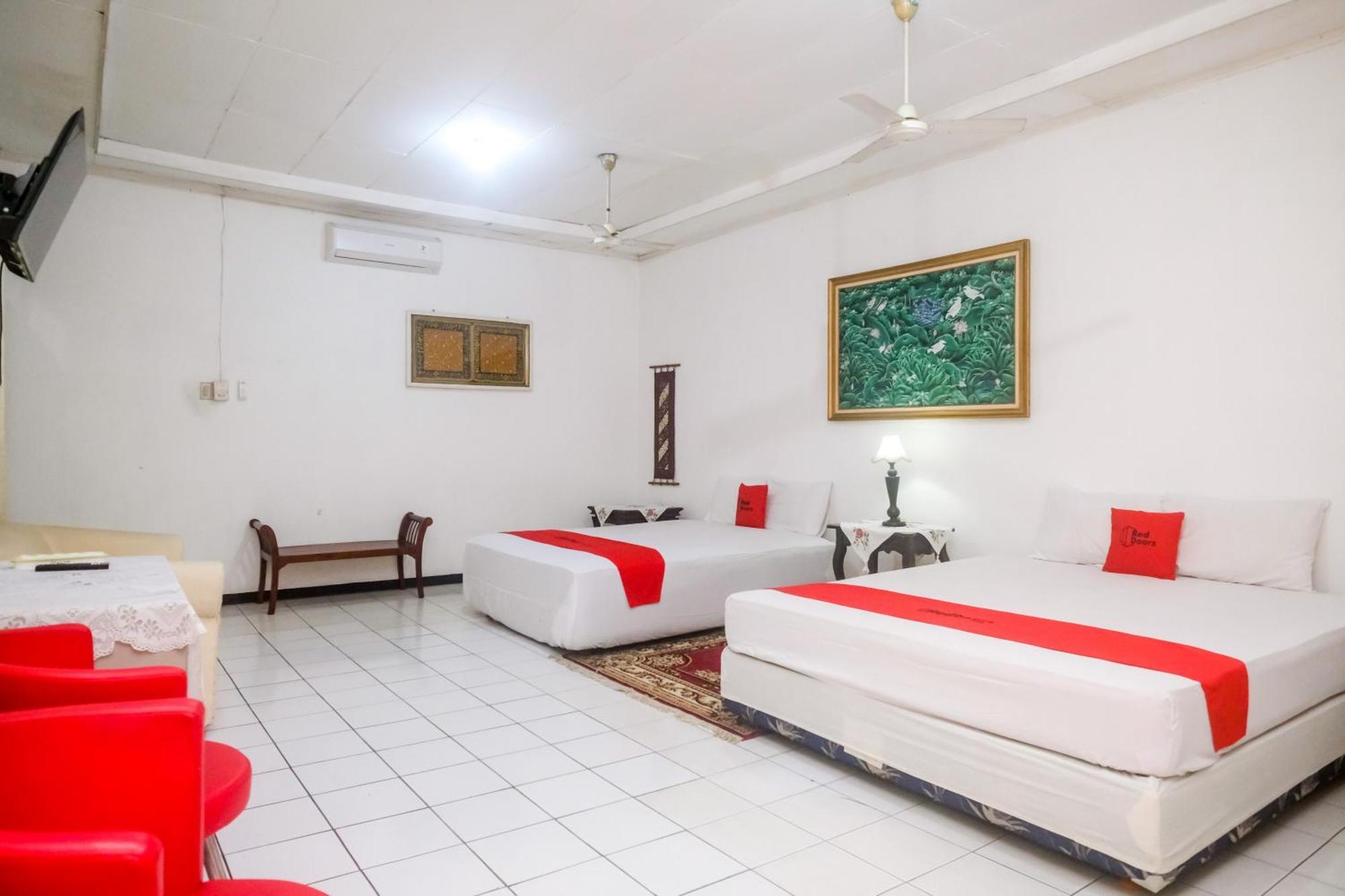 Reddoorz Syariah At Griya Raharja Klaten Ngoại thất bức ảnh