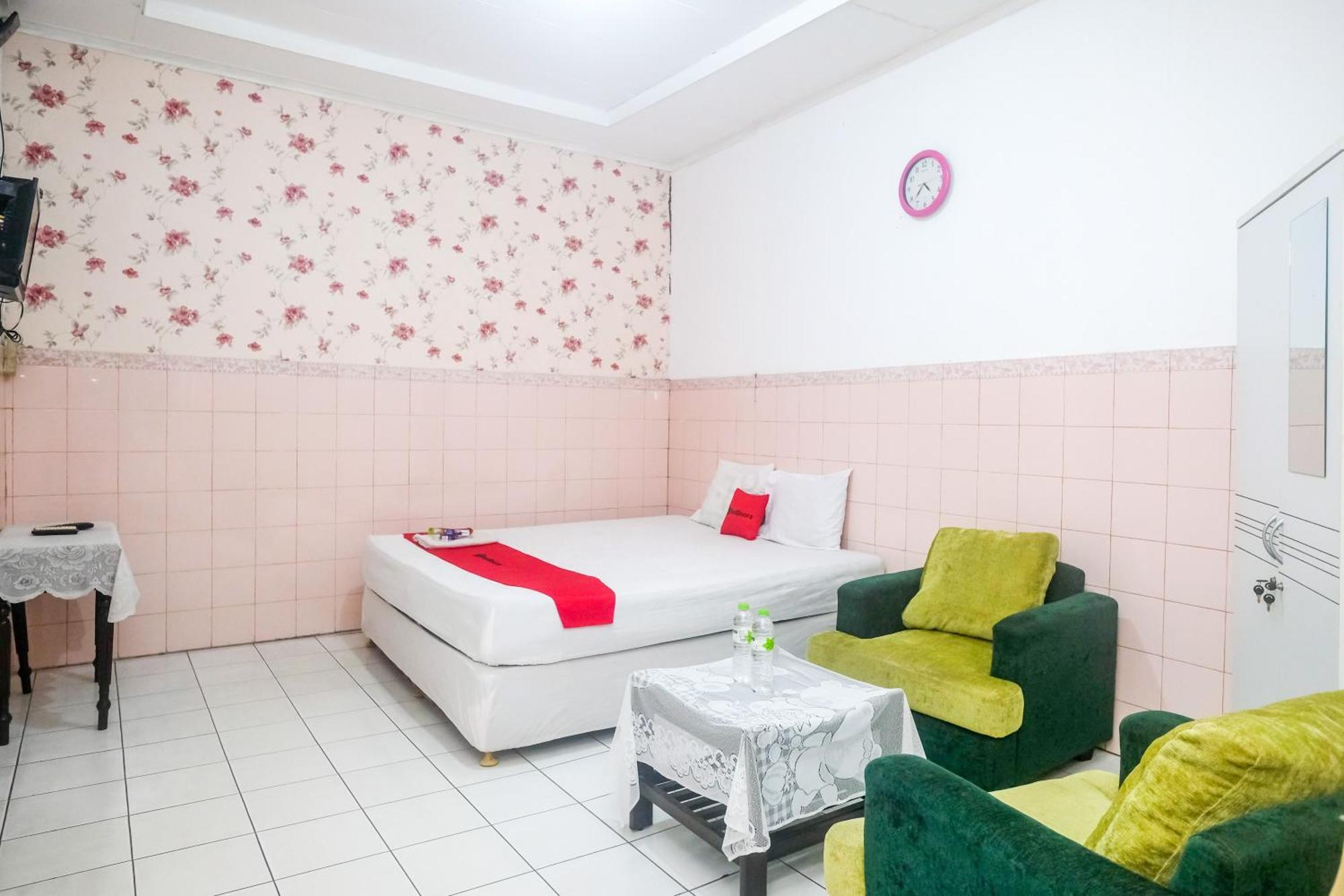 Reddoorz Syariah At Griya Raharja Klaten Ngoại thất bức ảnh