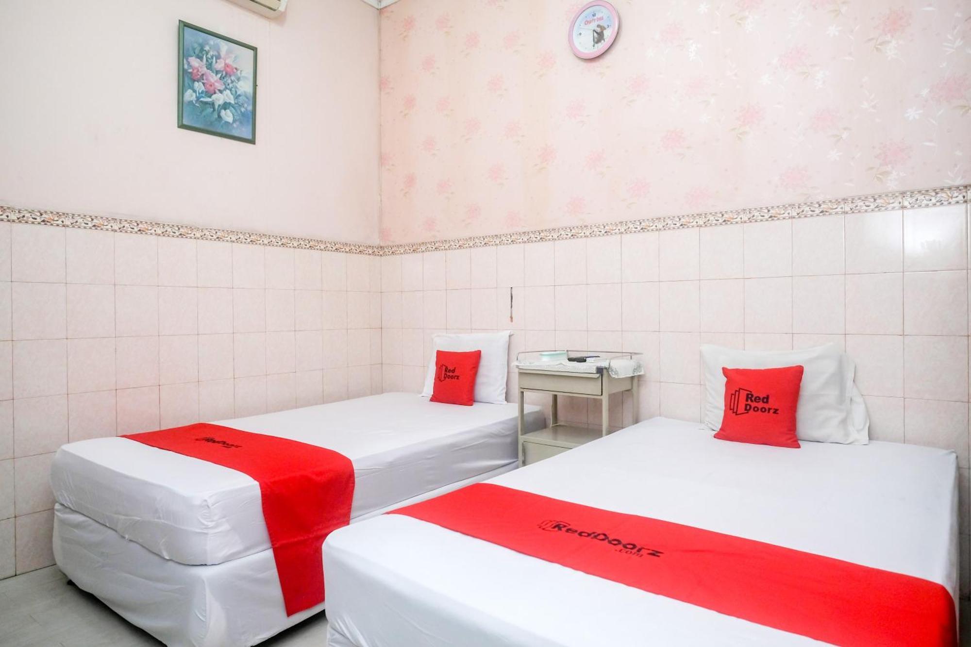 Reddoorz Syariah At Griya Raharja Klaten Ngoại thất bức ảnh