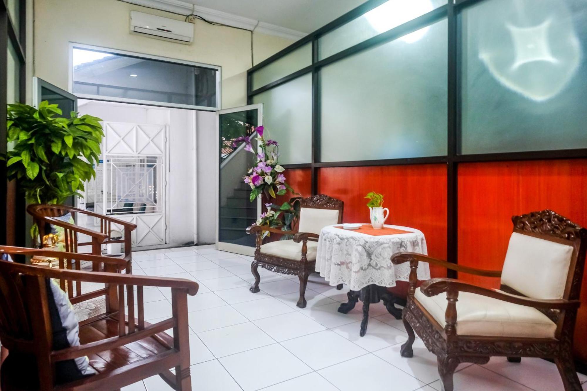 Reddoorz Syariah At Griya Raharja Klaten Ngoại thất bức ảnh