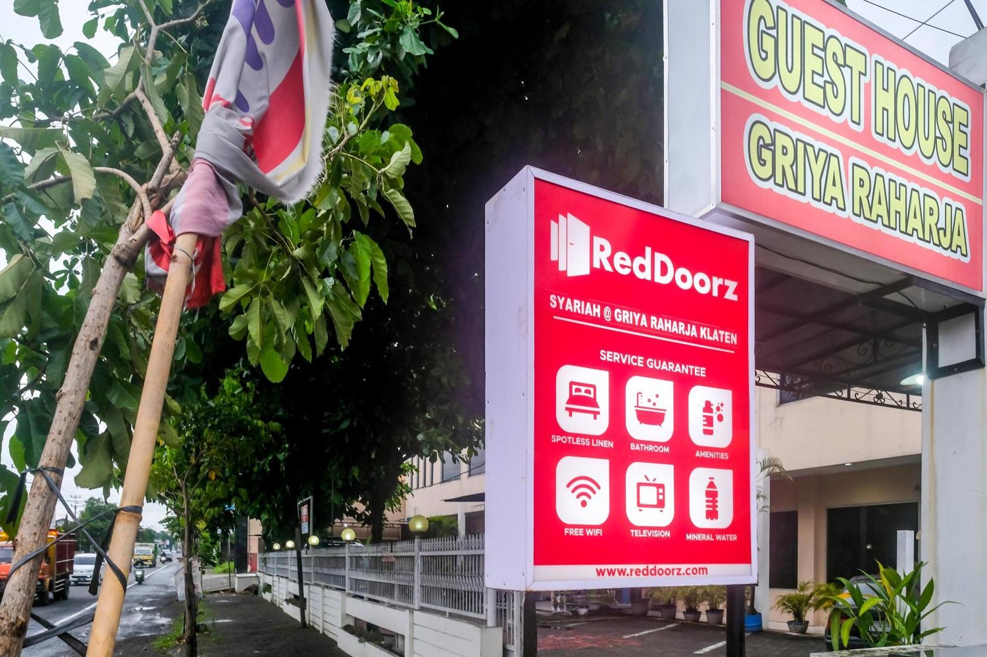 Reddoorz Syariah At Griya Raharja Klaten Ngoại thất bức ảnh